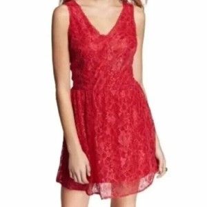 Express Size 4 Fit & Flare Lace Cocktail Mini Dress Red V-Neck Sleeveless NWT
